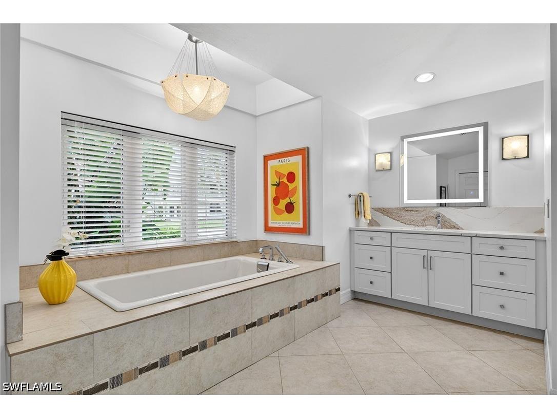 8390 Riviera Avenue Fort Myers FL 33919 226021806 image24