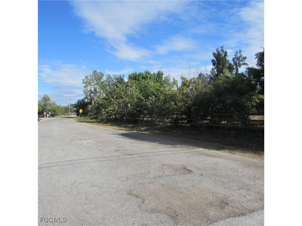 8390 Stringfellow Road Saint James City FL 33956 2026005021 image17