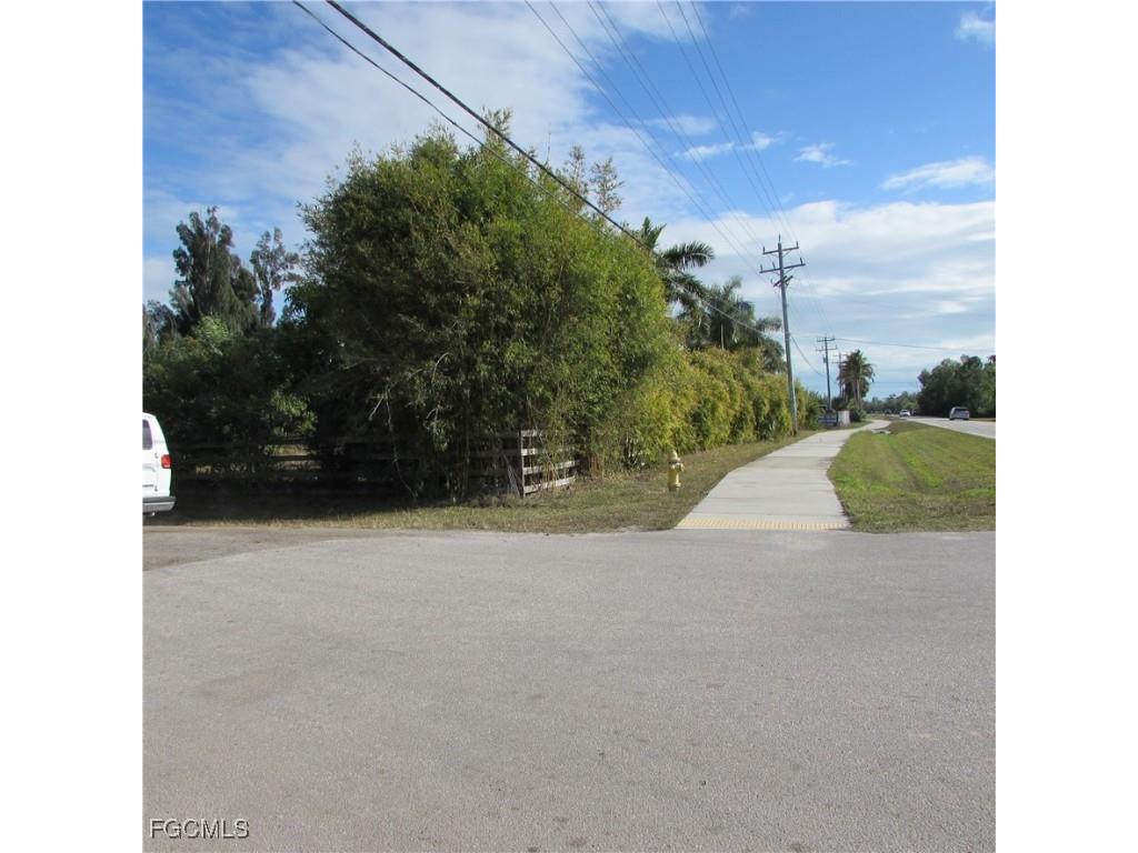 8390 Stringfellow Road Saint James City FL 33956 2026005021 image19