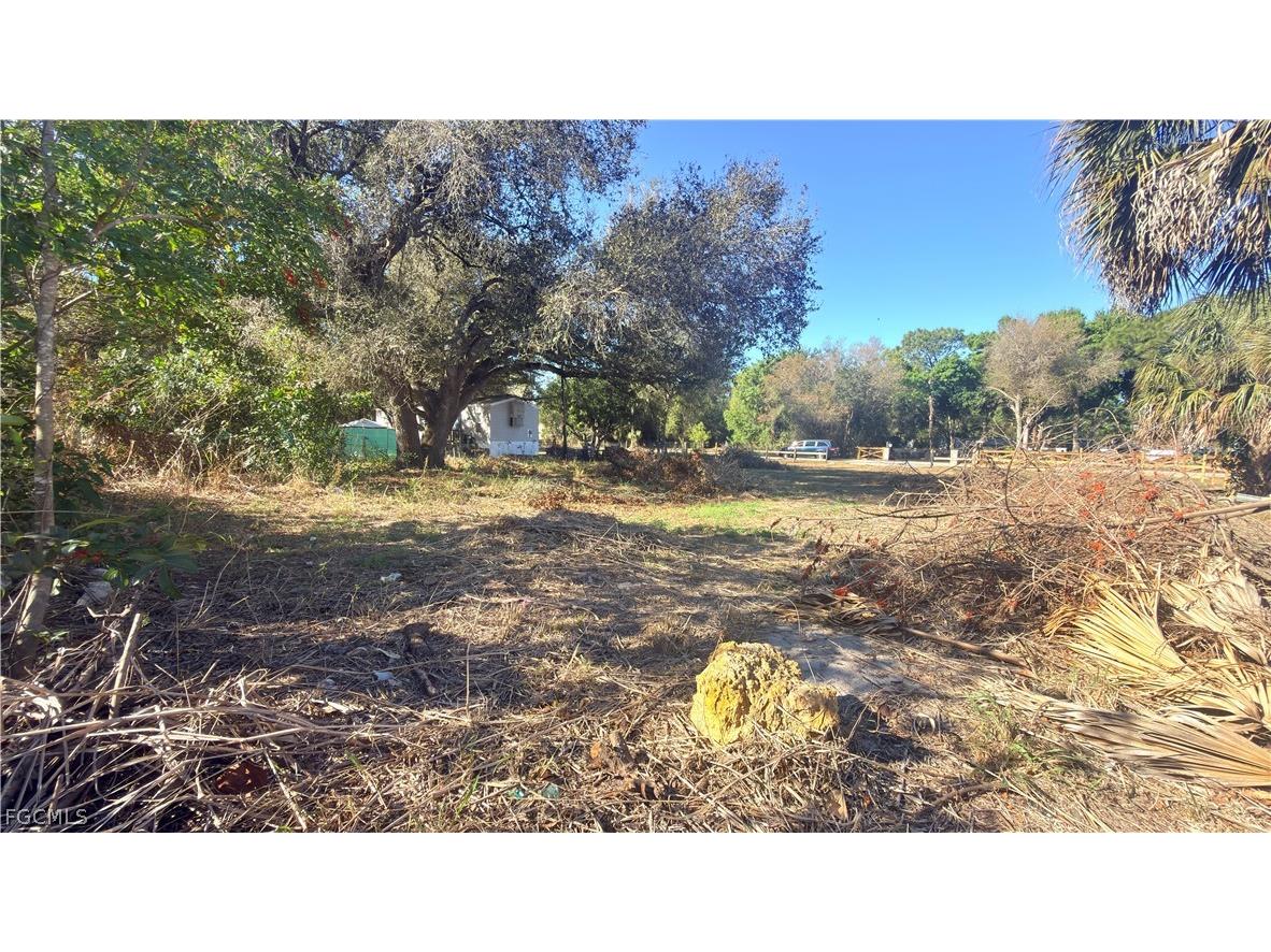 8395 Ebson Drive North Fort Myers FL 33917 2026007175 image3