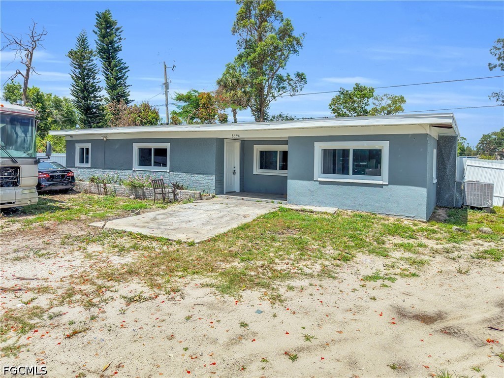 8396 Sevigny Drive North Fort Myers FL 33917 2026024020 image1