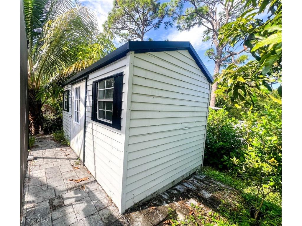 8396 Tolles Drive North Fort Myers FL 33917 2025017927 image47