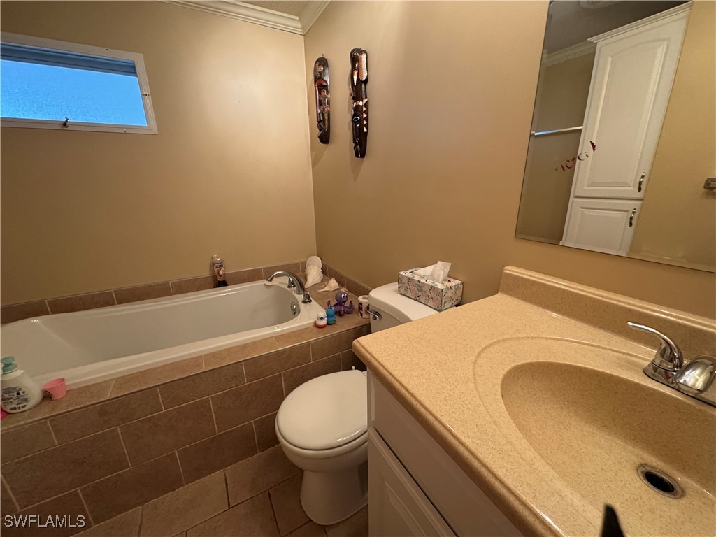 84 Enchanting Boulevard Naples FL 34112 225023777 image14