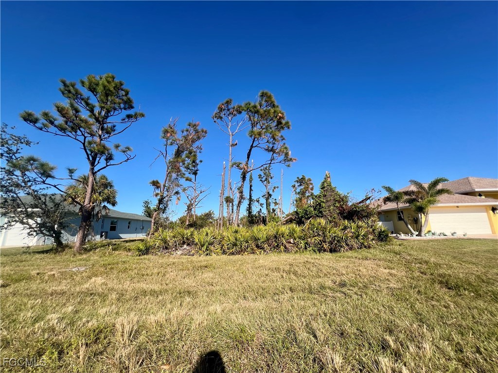 84 Fairway Road Rotonda West FL 33947 2025021171 image1