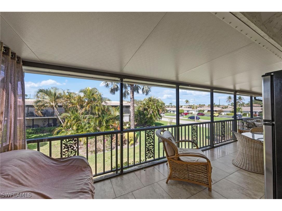 84 Glades Boulevard #2 Naples FL 34112 226010096 image25