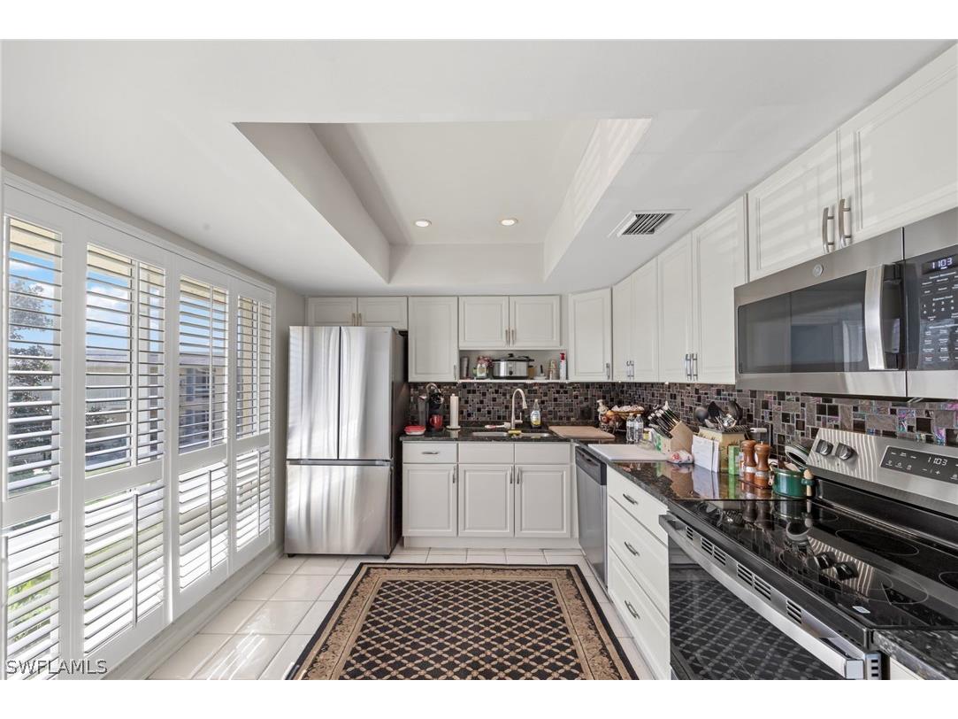 84 Glades Boulevard #2 Naples FL 34112 226010096 image3