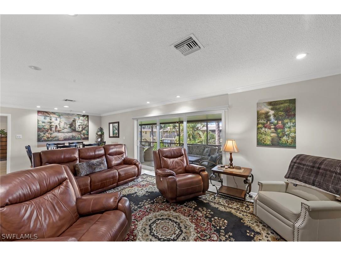 84 Glades Boulevard #2 Naples FL 34112 226010096 image8
