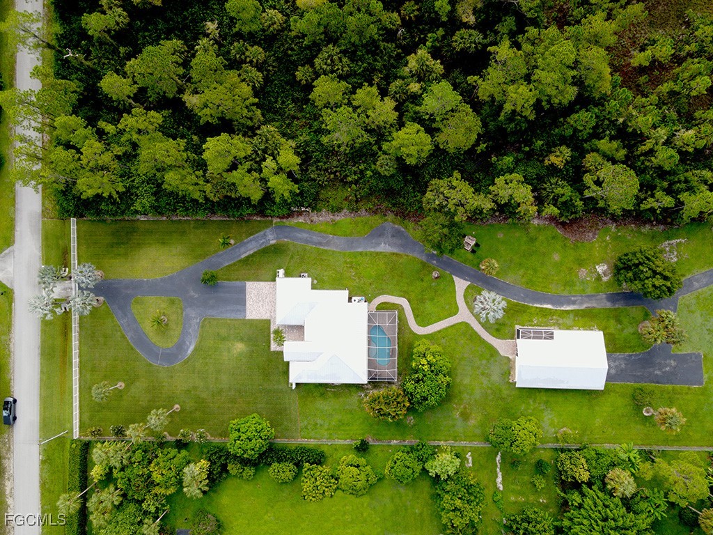 840 10th Avenue NE Naples FL 34120 2025007541 image26