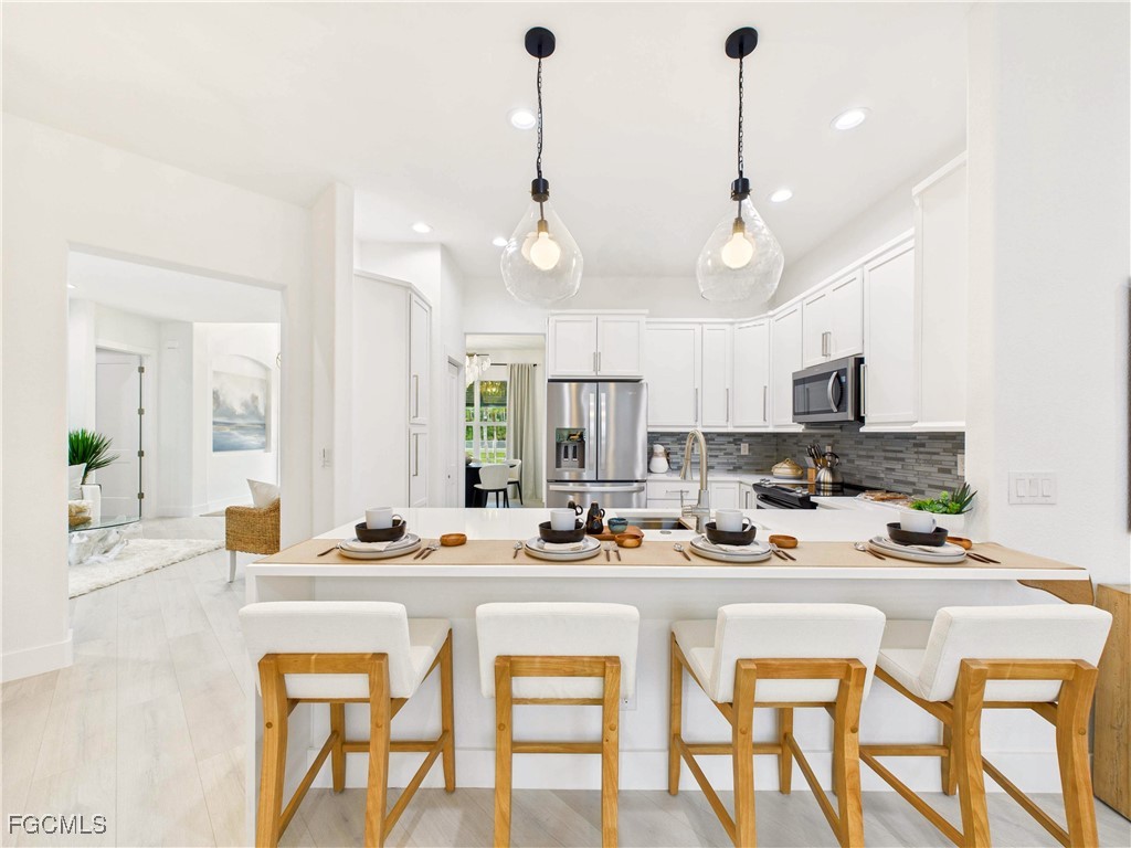 840 10th Avenue NE Naples FL 34120 2025007541 image5