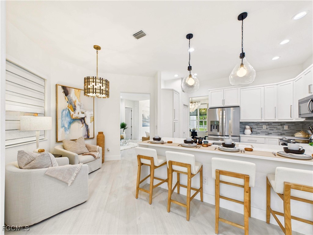 840 10th Avenue NE Naples FL 34120 2025007541 image7