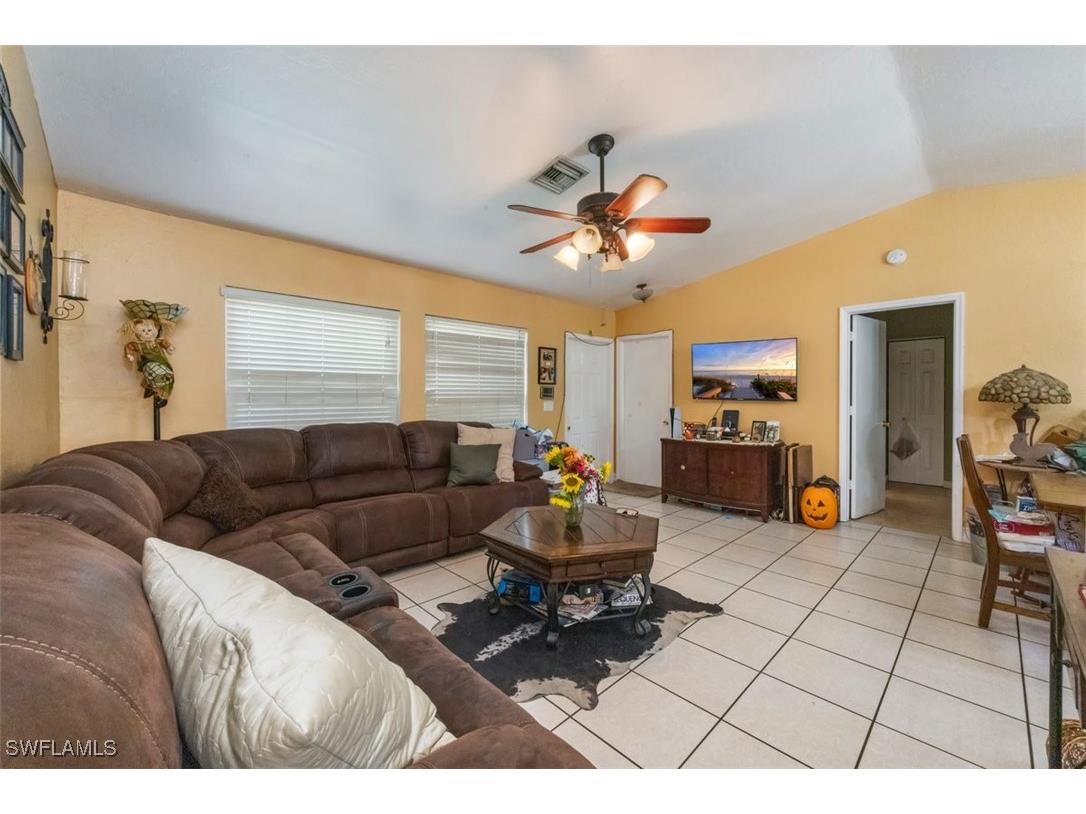 840 14th Street NE Naples FL 34120 225080505 image4