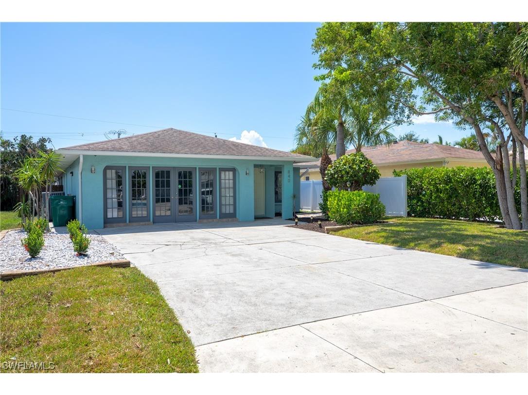 840 92nd Avenue N Naples FL 34108 223066974 image1