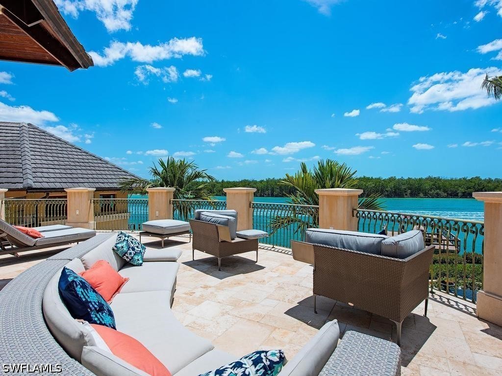 840 Admiralty Parade E Naples FL 34102 226015887 image12