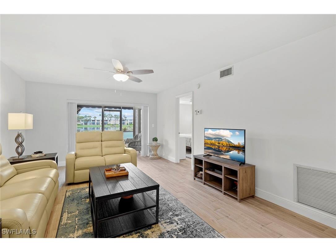 840 Gulf Pavillion Drive #103 Naples FL 34108 225073993 image3