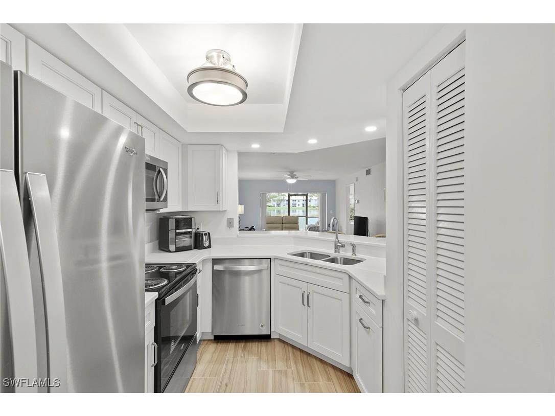 840 Gulf Pavillion Drive #103 Naples FL 34108 225073993 image6