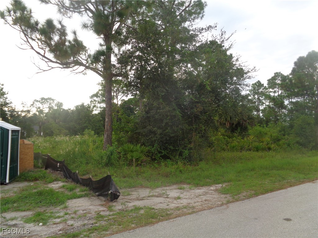 840 Naples Avenue S Lehigh Acres FL 33974 2025010619 image2