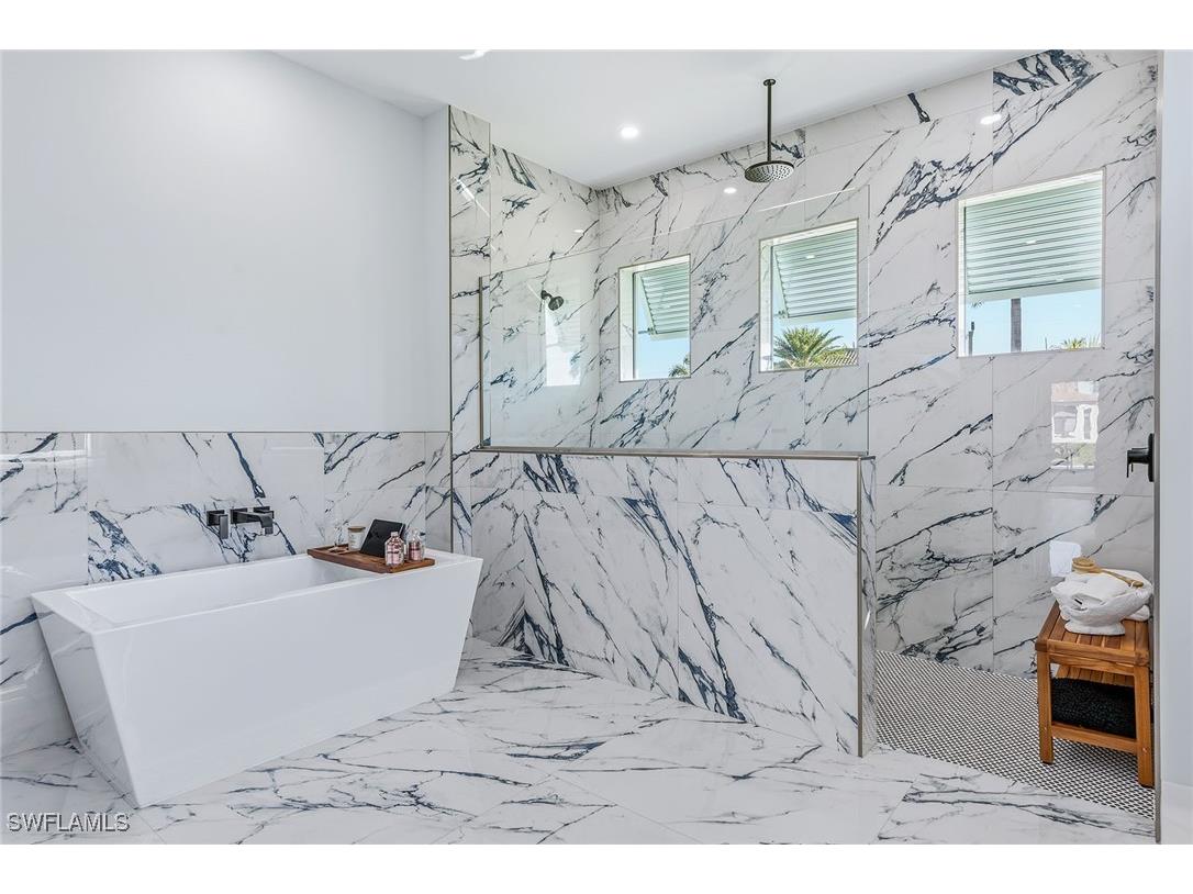 840 S Heathwood Drive Marco Island FL 34145 225082086 image16