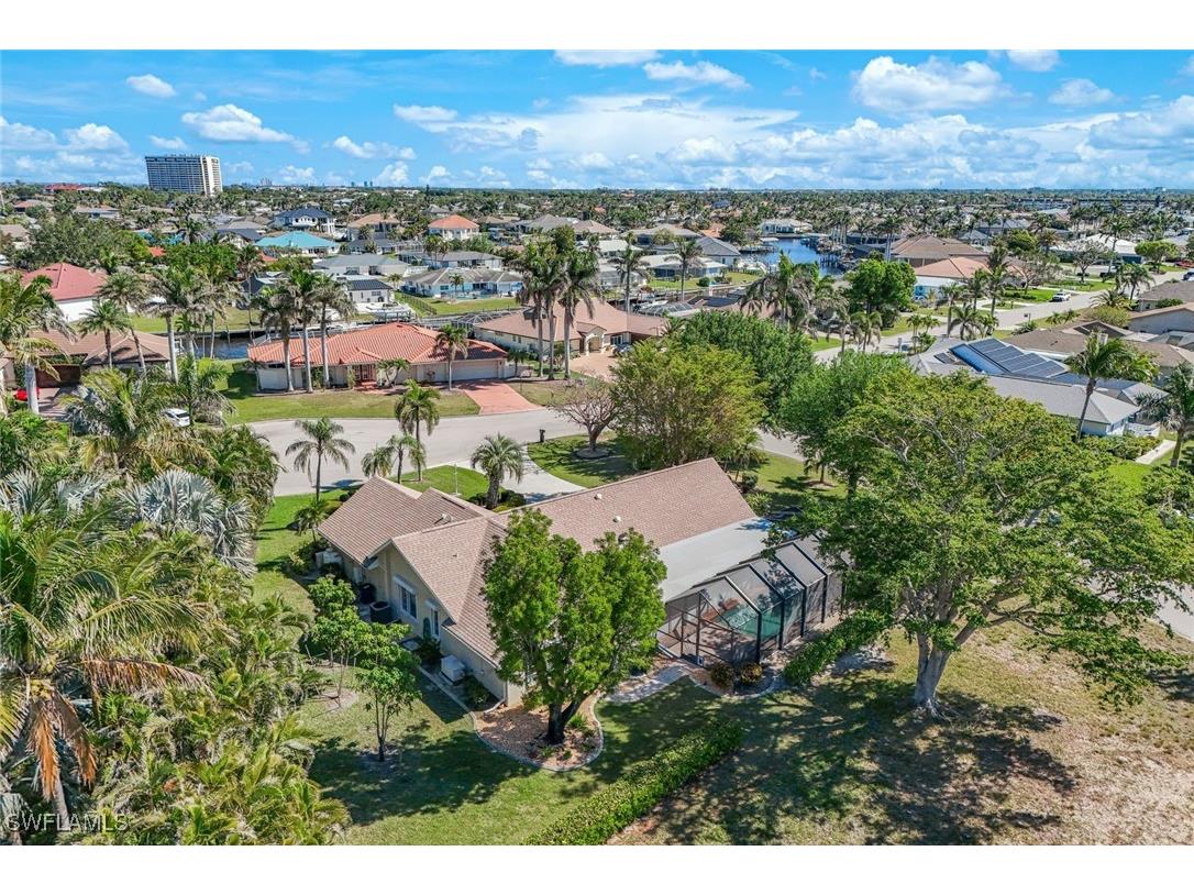 840 S Town And River Drive Fort Myers FL 33919 224071844 image1