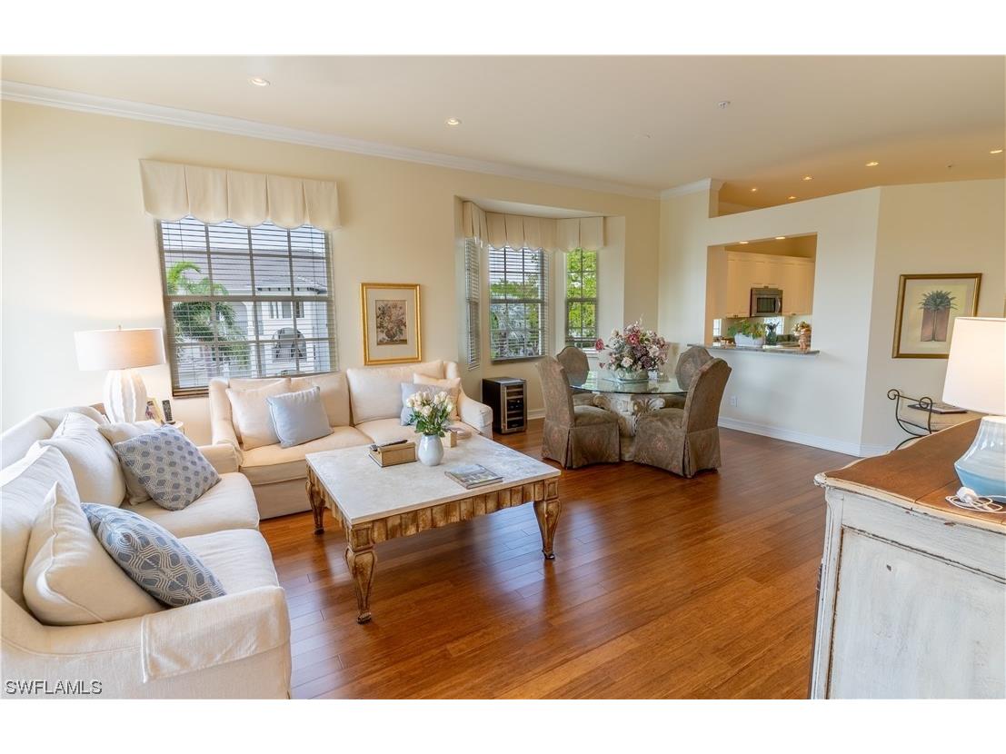 840 Sailaway Lane #204 Naples FL 34108 223017525 image1