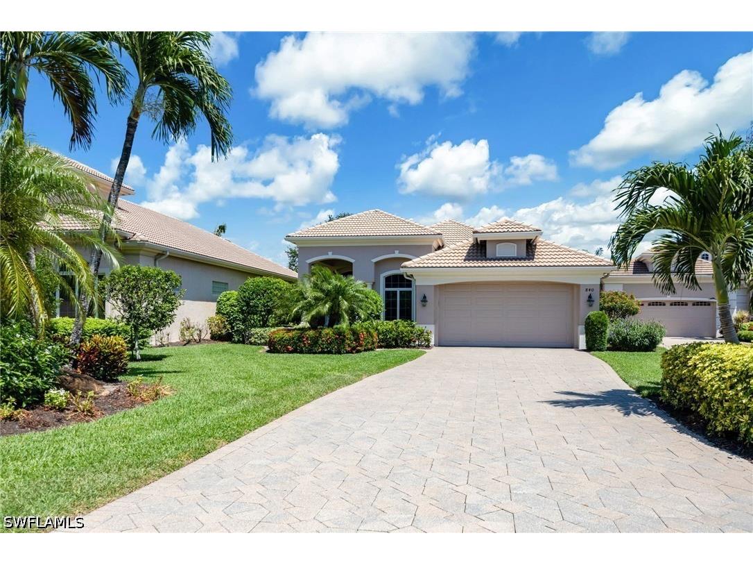 840 Villa Florenza Drive Naples FL 34119 226019126 image2
