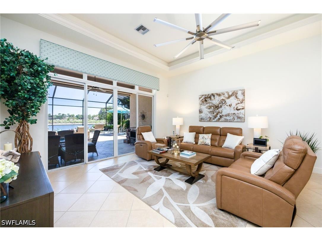 840 Villa Florenza Drive Naples FL 34119 226019126 image6