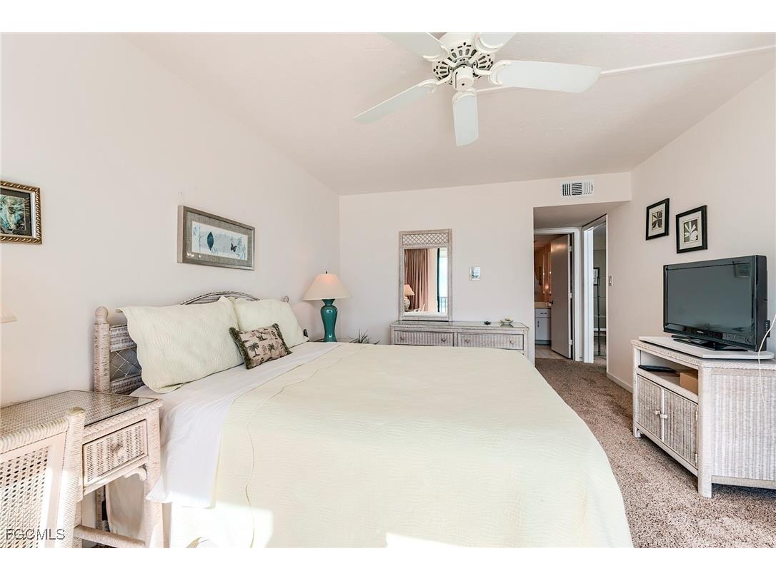 8400 Estero Boulevard #903 Fort Myers Beach FL 33931 2025015639 image30