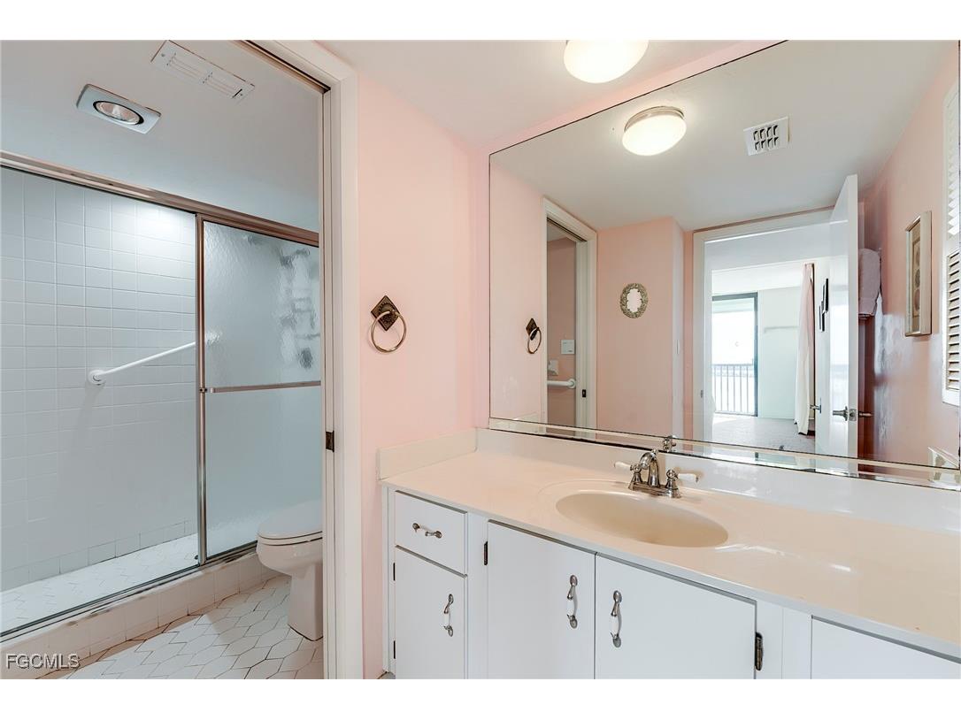 8400 Estero Boulevard #903 Fort Myers Beach FL 33931 2025015639 image32