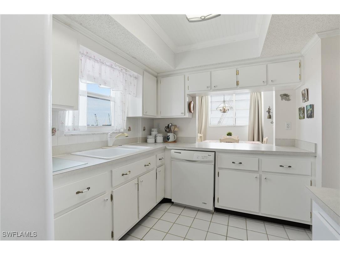  Fort Myers Beach FL 33931 225084530 image24