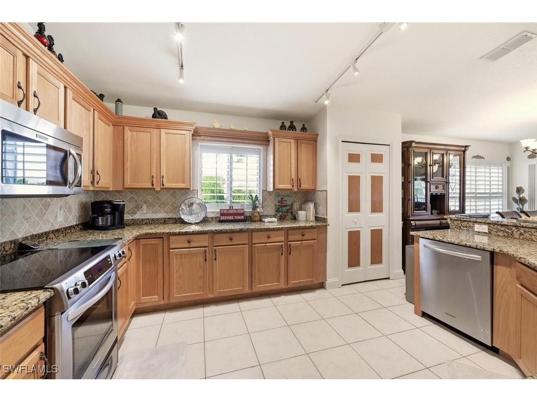 8401 Southbridge Drive #2 Estero FL 33967 225082042 image15