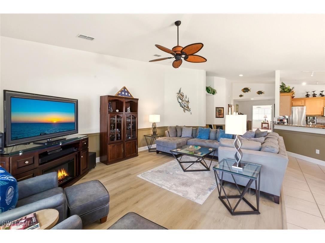 8401 Southbridge Drive #2 Estero FL 33967 225082042 image9