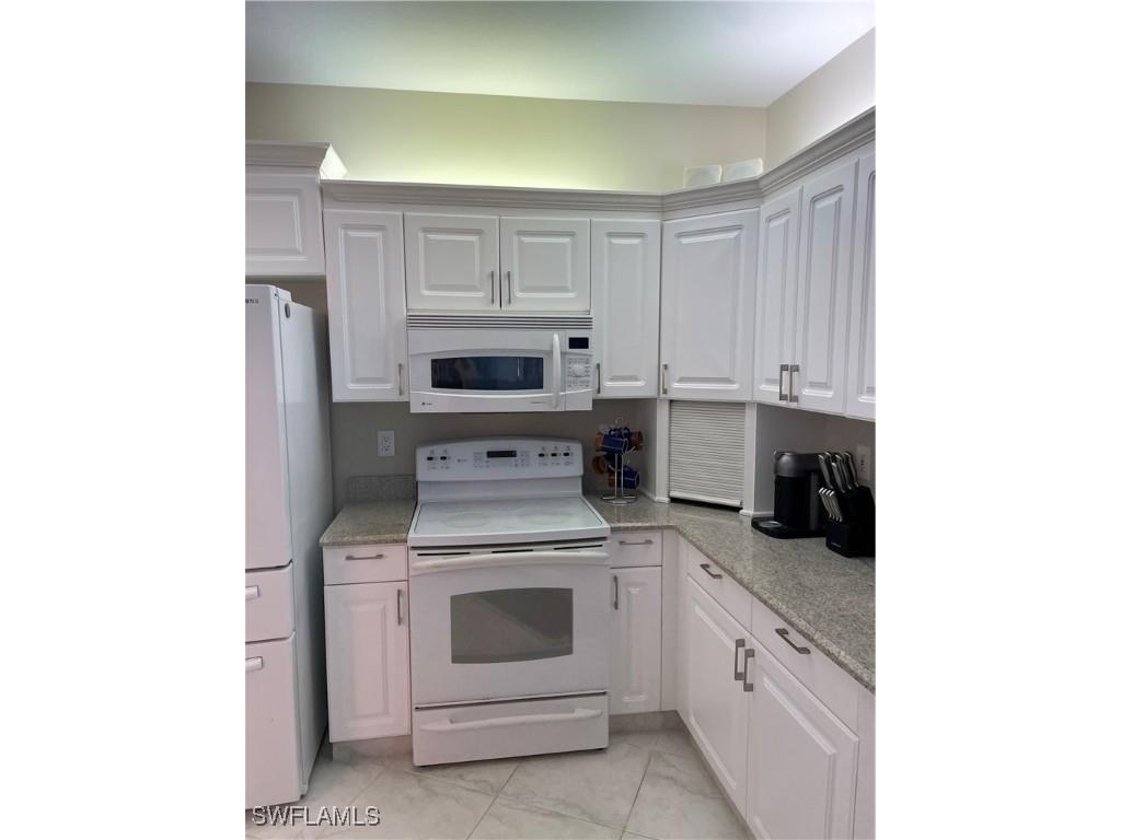 8405 Excalibur Circle #D3 Naples FL 34108 225074711 image10