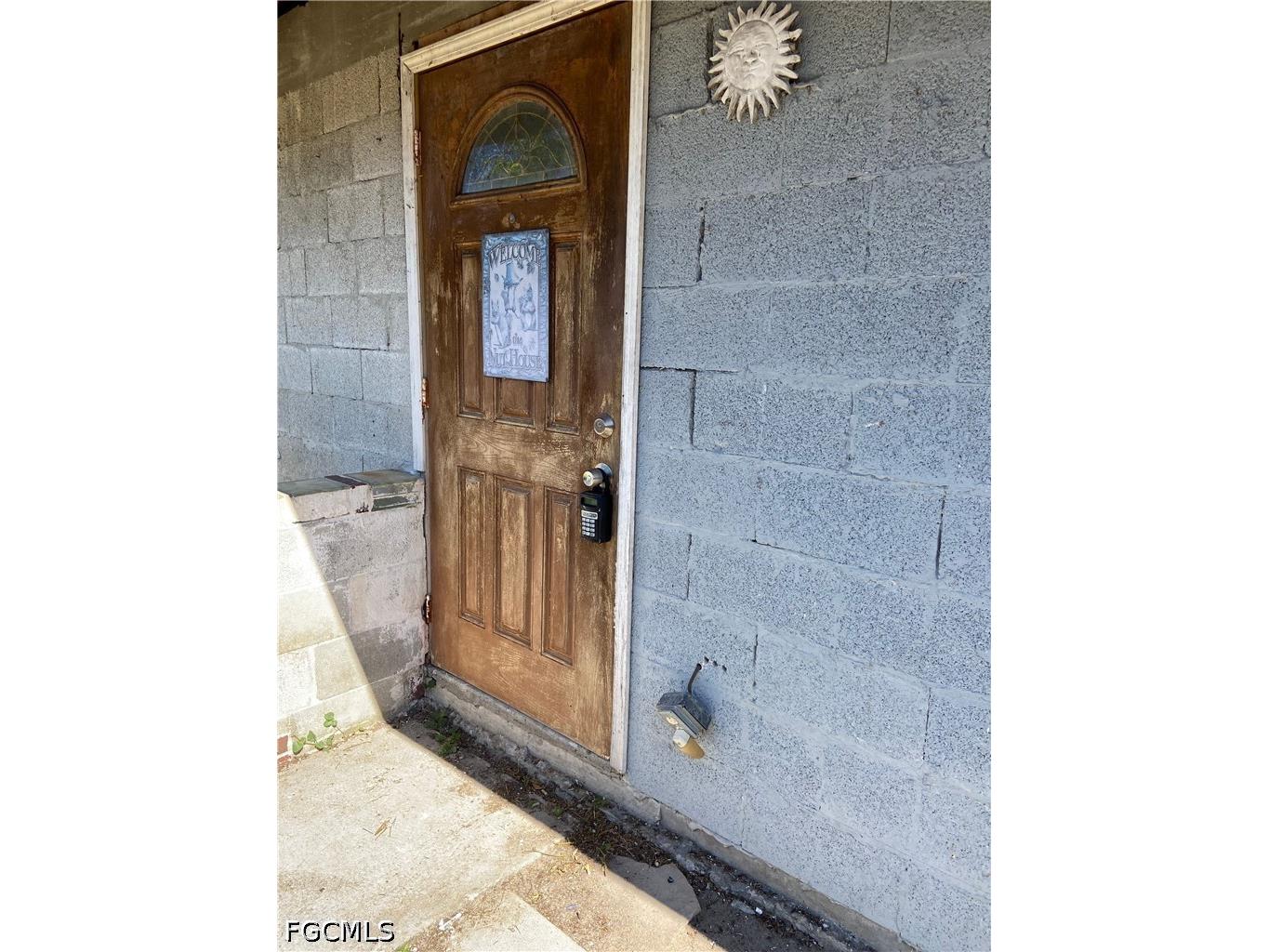 8406 Sevigny Drive North Fort Myers FL 33917 2026015563 image2