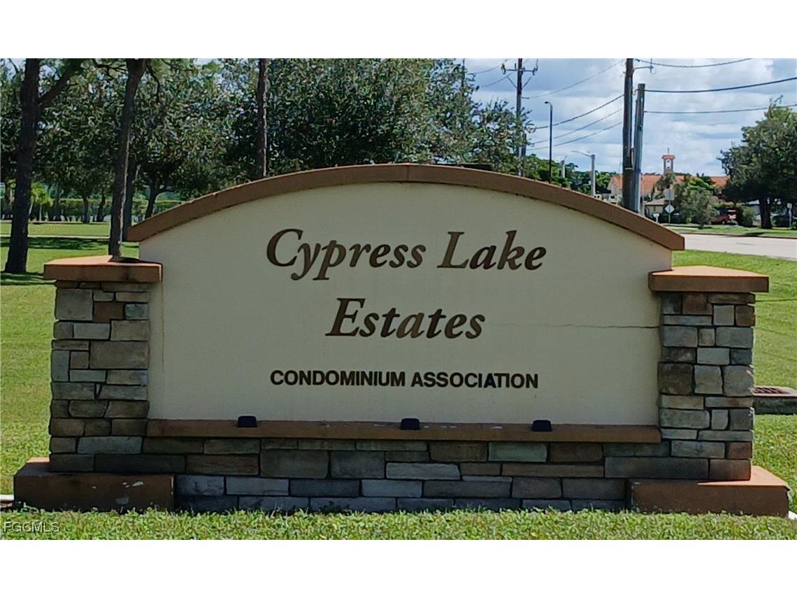 8407 S Haven Lane Fort Myers FL 33919 2025011650 image2