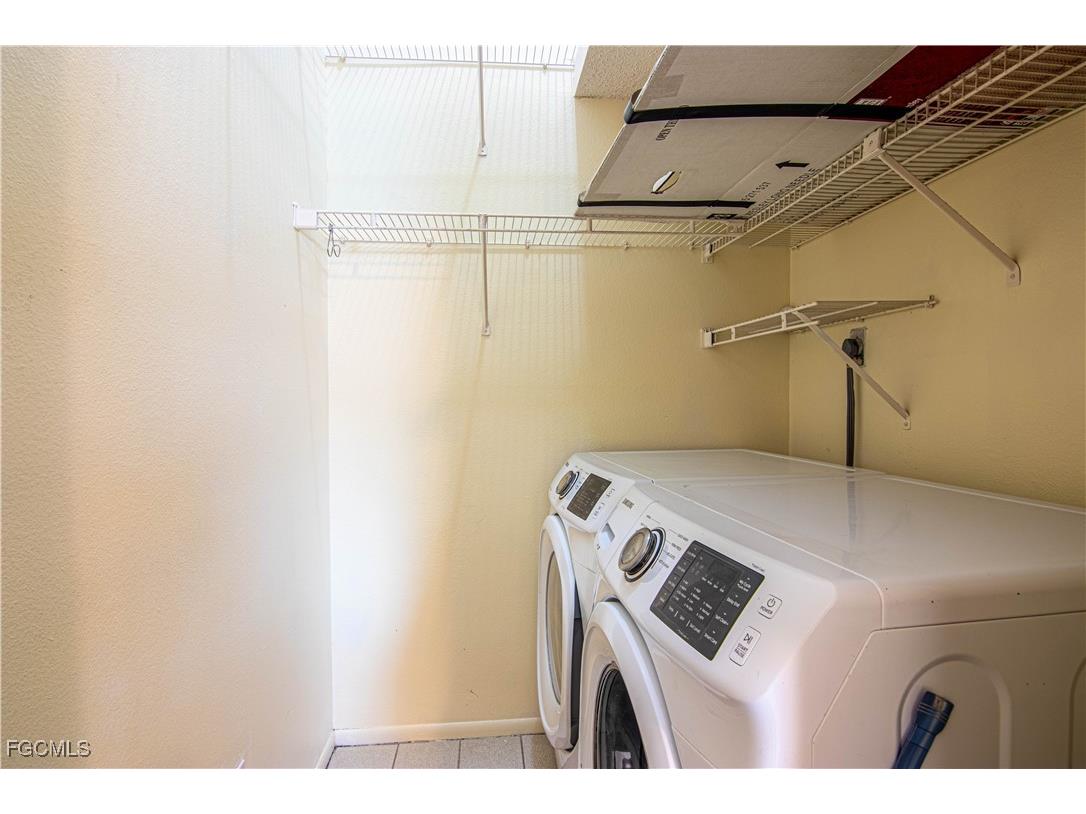 8407 S Haven Lane Fort Myers FL 33919 2025011650 image23