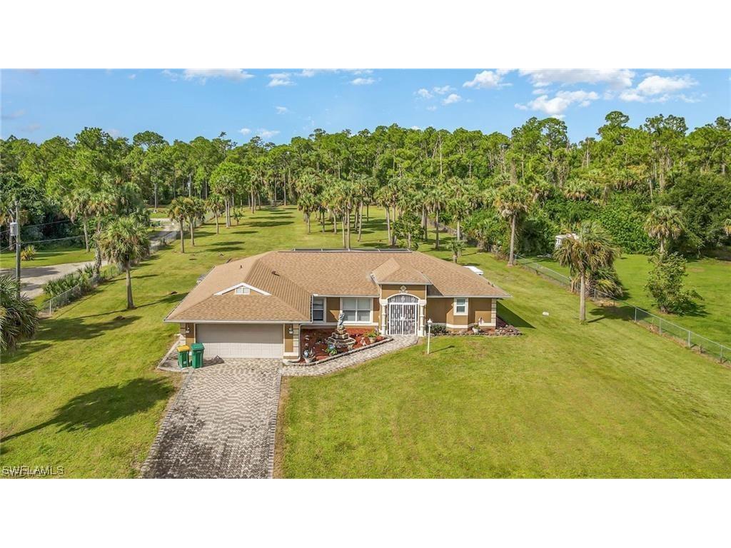 841 2nd Street SE Naples FL 34117 223080054 image1