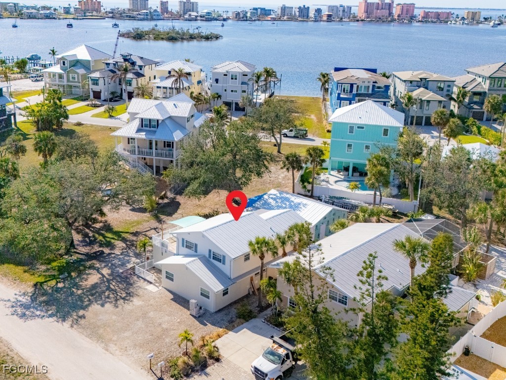 841/843 South Street Fort Myers Beach FL 33931 2026003445 image2