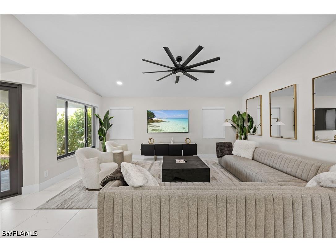 841 91st Avenue N Naples FL 34108 226014313 image1