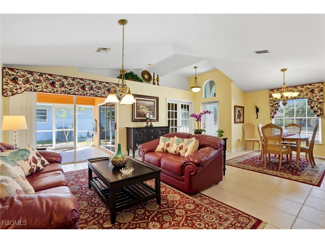 841 Charlemagne Boulevard Naples FL 34112 225043393 image11