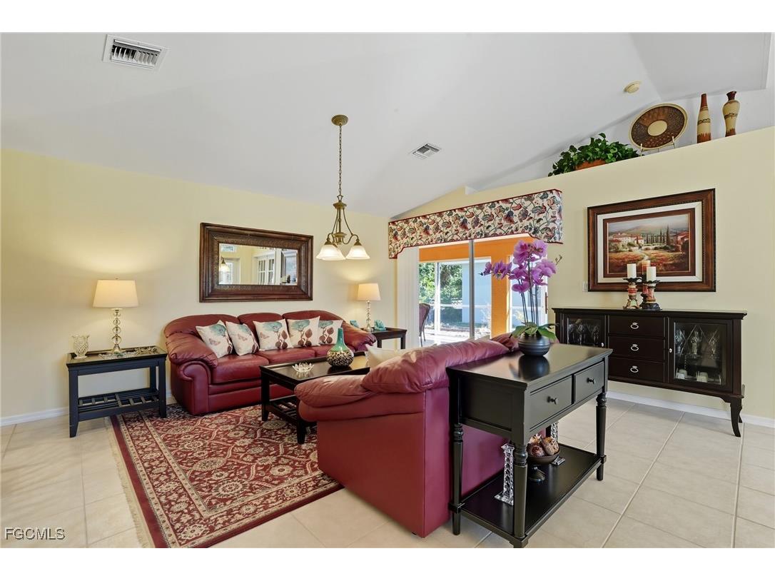 841 Charlemagne Boulevard Naples FL 34112 225043393 image12