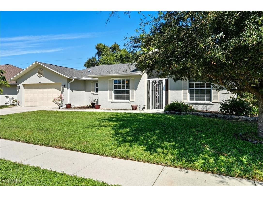 841 Charlemagne Boulevard Naples FL 34112 225043393 image2