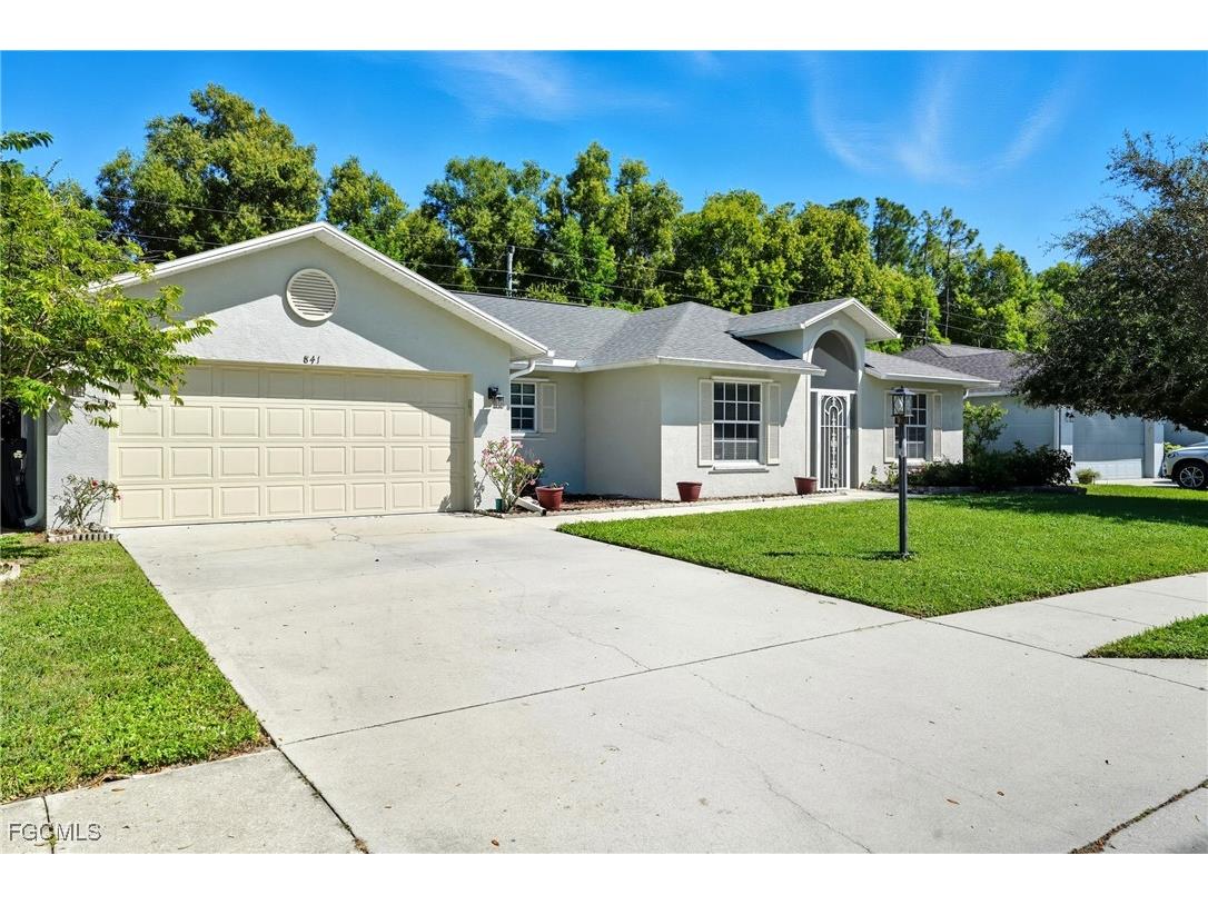841 Charlemagne Boulevard Naples FL 34112 225043393 image3