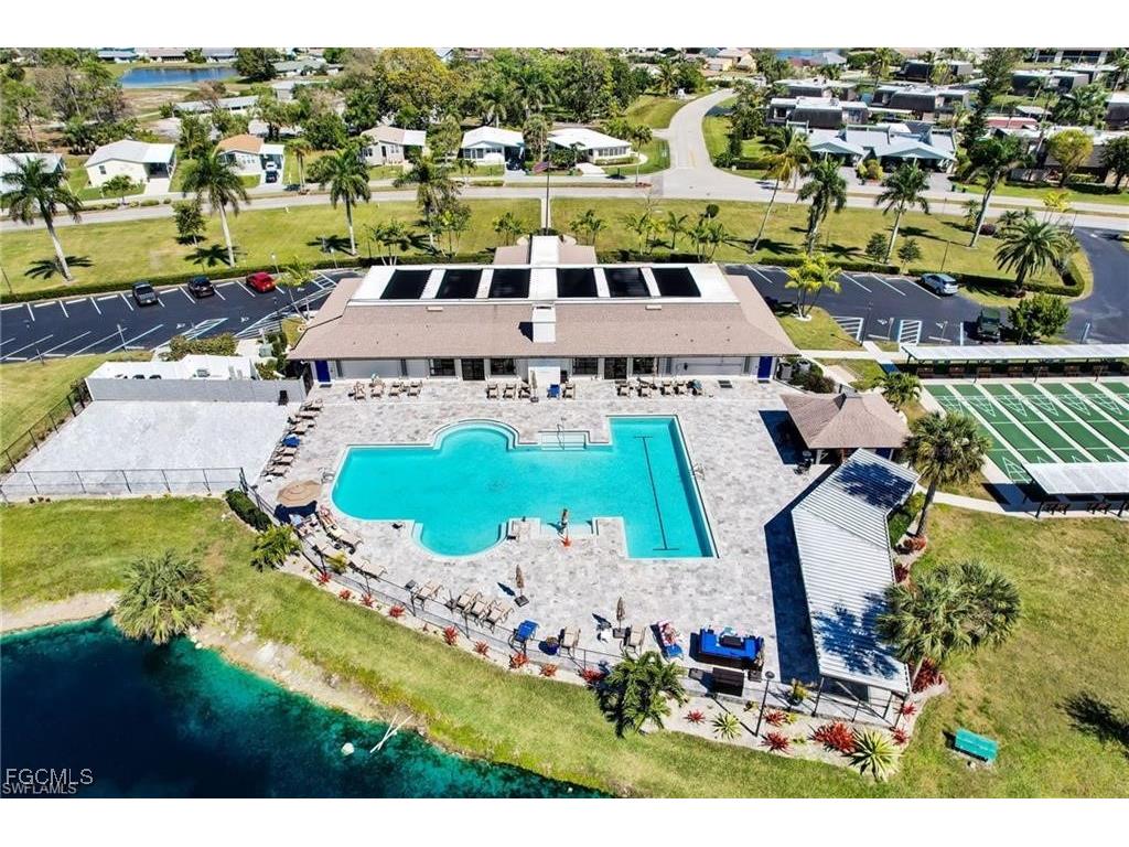 841 Charlemagne Boulevard Naples FL 34112 225043393 image33