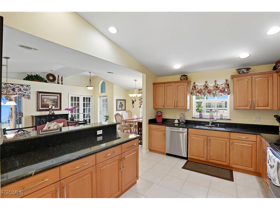 841 Charlemagne Boulevard Naples FL 34112 225043393 image8