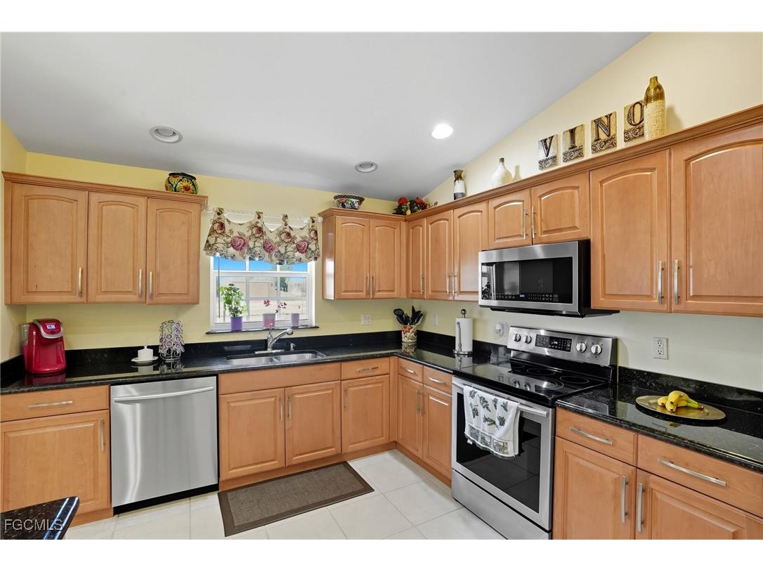 841 Charlemagne Boulevard Naples FL 34112 225043393 image9