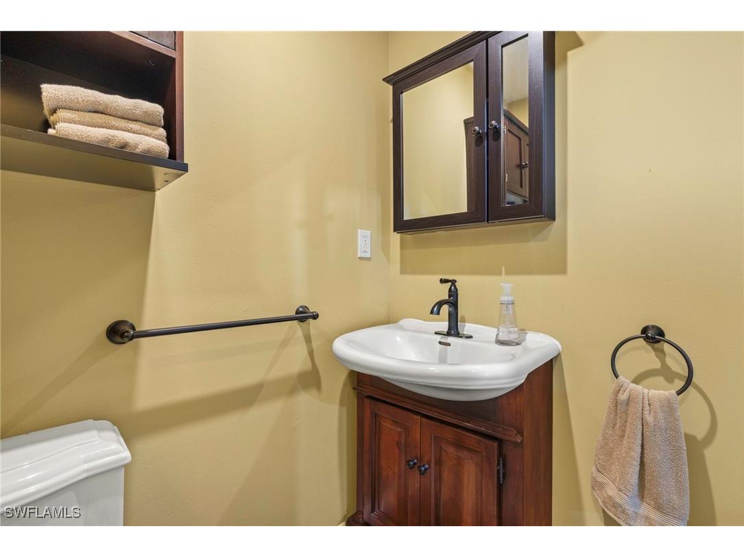 841 Cypress Lake Circle Fort Myers FL 33919 225058401 image30