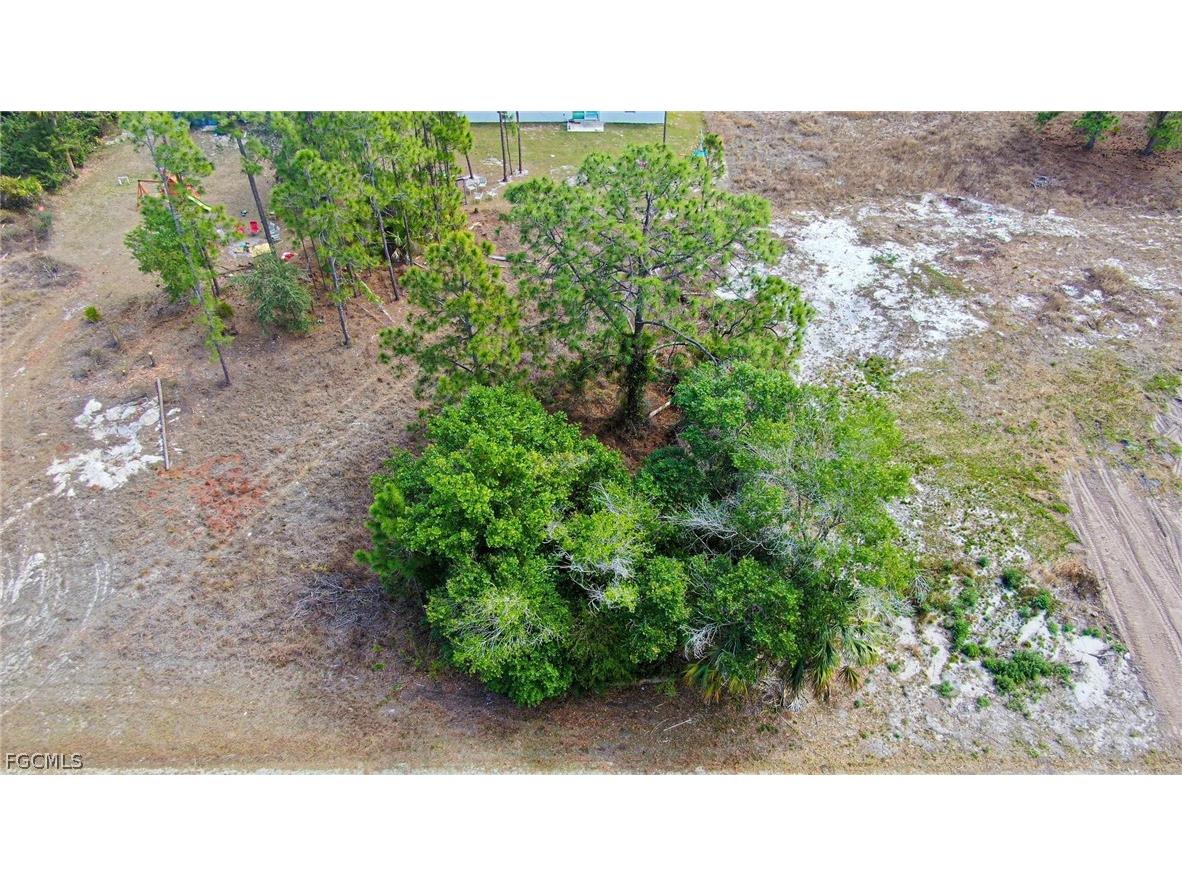 841 Dante Avenue S Lehigh Acres FL 33974 2026011084 image16