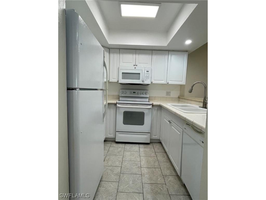 841 Gleason Parkway #4 Cape Coral FL 33904 223085590 image1