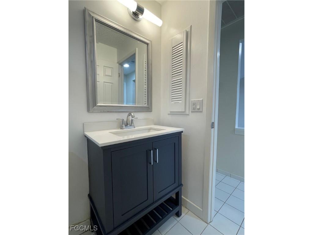 841 Gleason Parkway #5 Cape Coral FL 33914 2025008441 image22