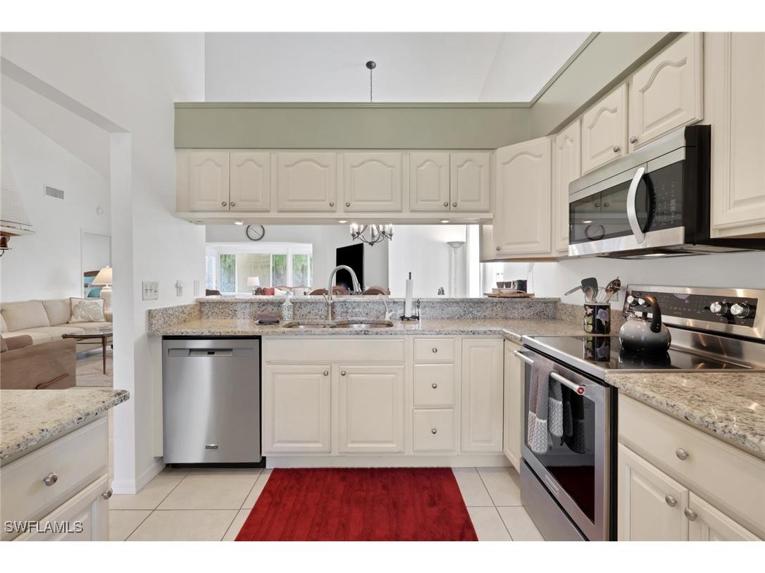 841 Kings Way Naples FL 34104 225076700 image12