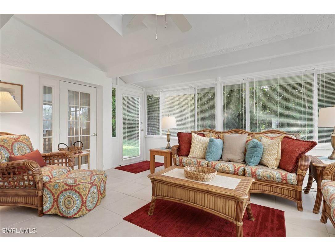 841 Kings Way Naples FL 34104 225076700 image17